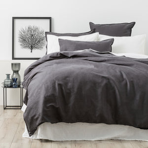 Renee Taylor Cavallo Linen Quilt cover Magnet
