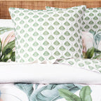 Renee Taylor Gardenia Quilt Cover Set 300 Thread Count Cotton Reversible