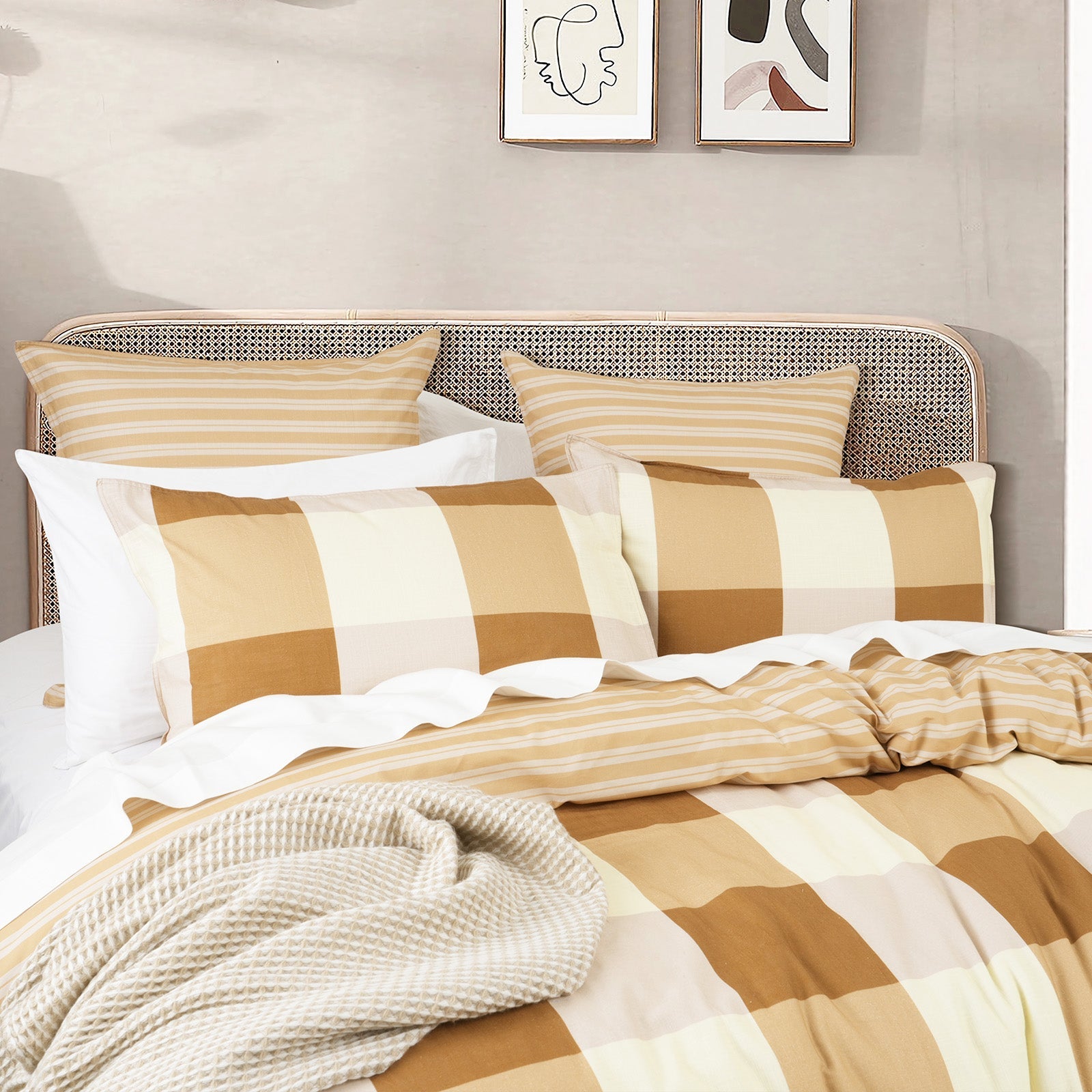 Renee Taylor Berlin Checks Quilt Cover Set 300 Thread Count Cotton Reversible