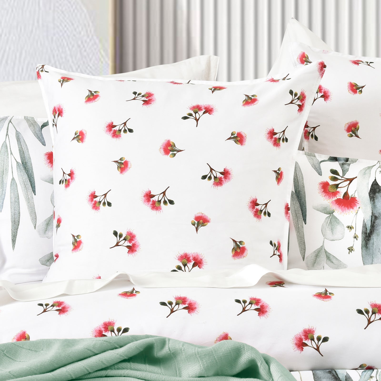 Renee Taylor Mallees Quilt Cover Set 300 Thread Count Cotton Reversible