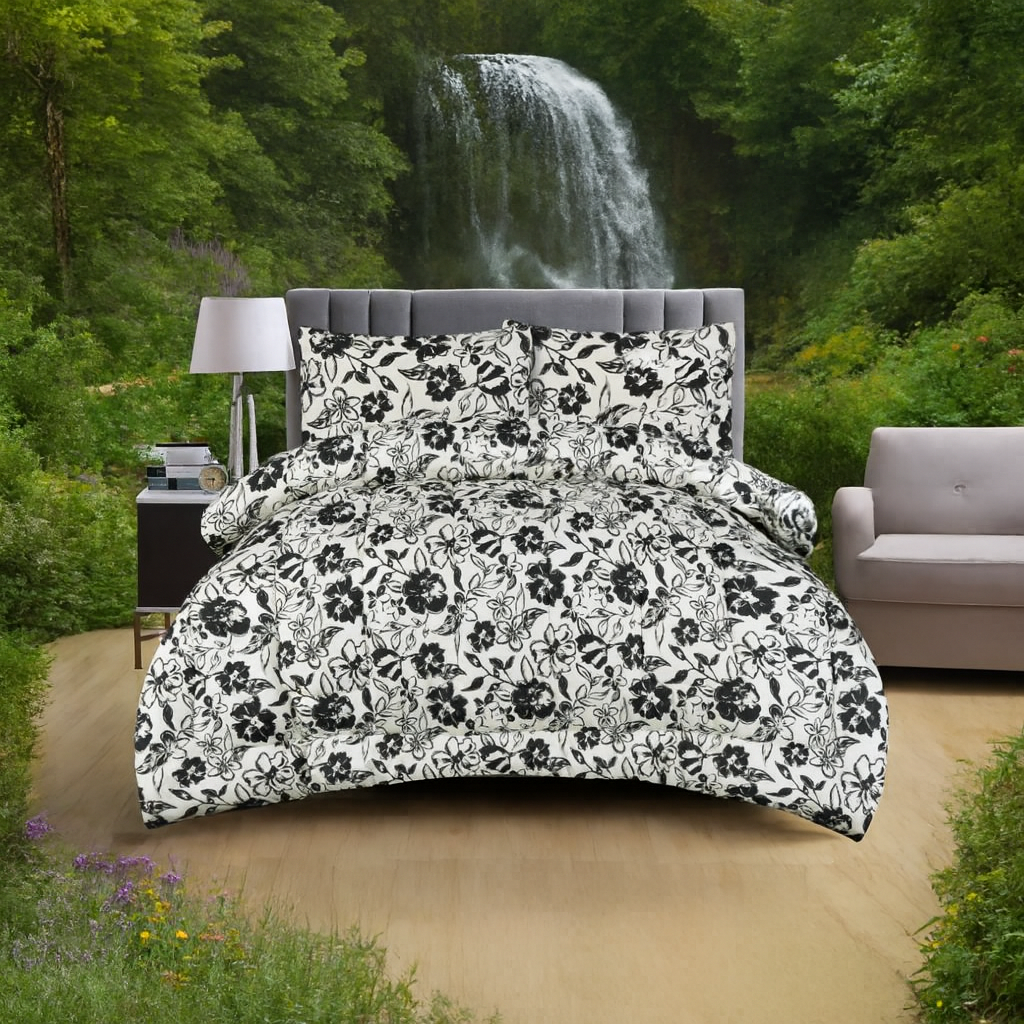 ICF Noir Flore King Size Comforter Set