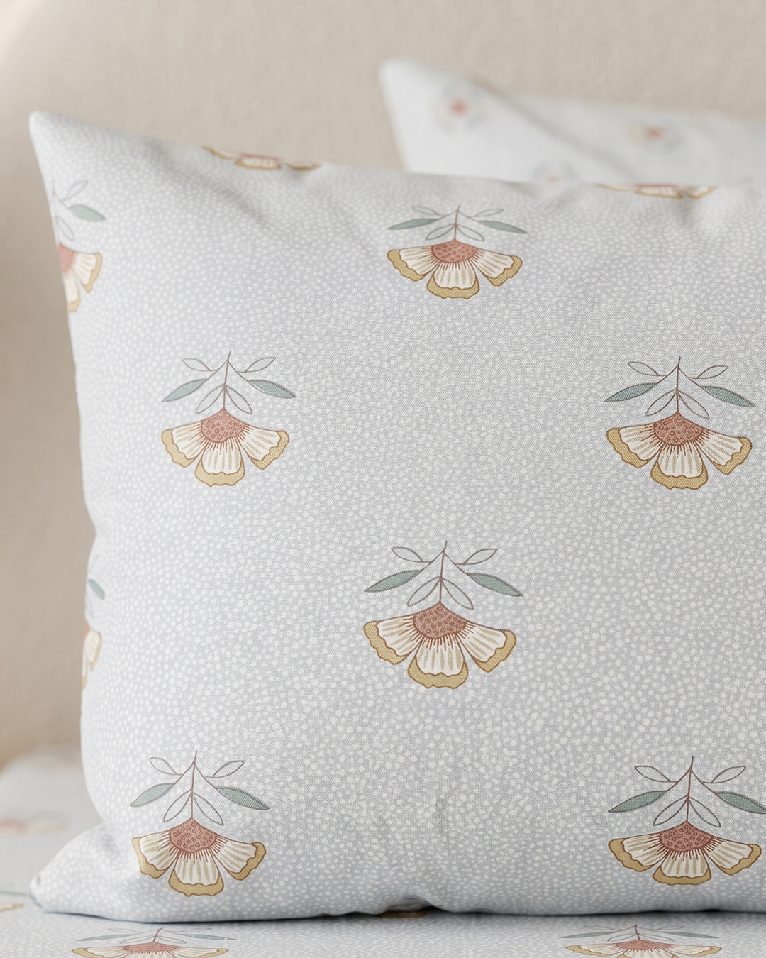 Nightingle BloomCotton Bedding Set – Fitted Sheet + 2 Pillow Covers