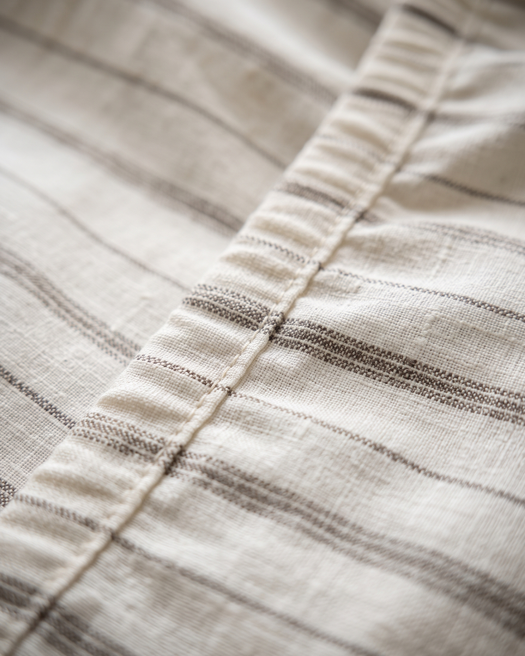 Soft Stripe Cotton Bedding Set – Fitted Sheet + 2 Pillow Covers