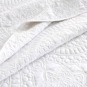 Renee Taylor Asher Jacquard Coverlet Set White