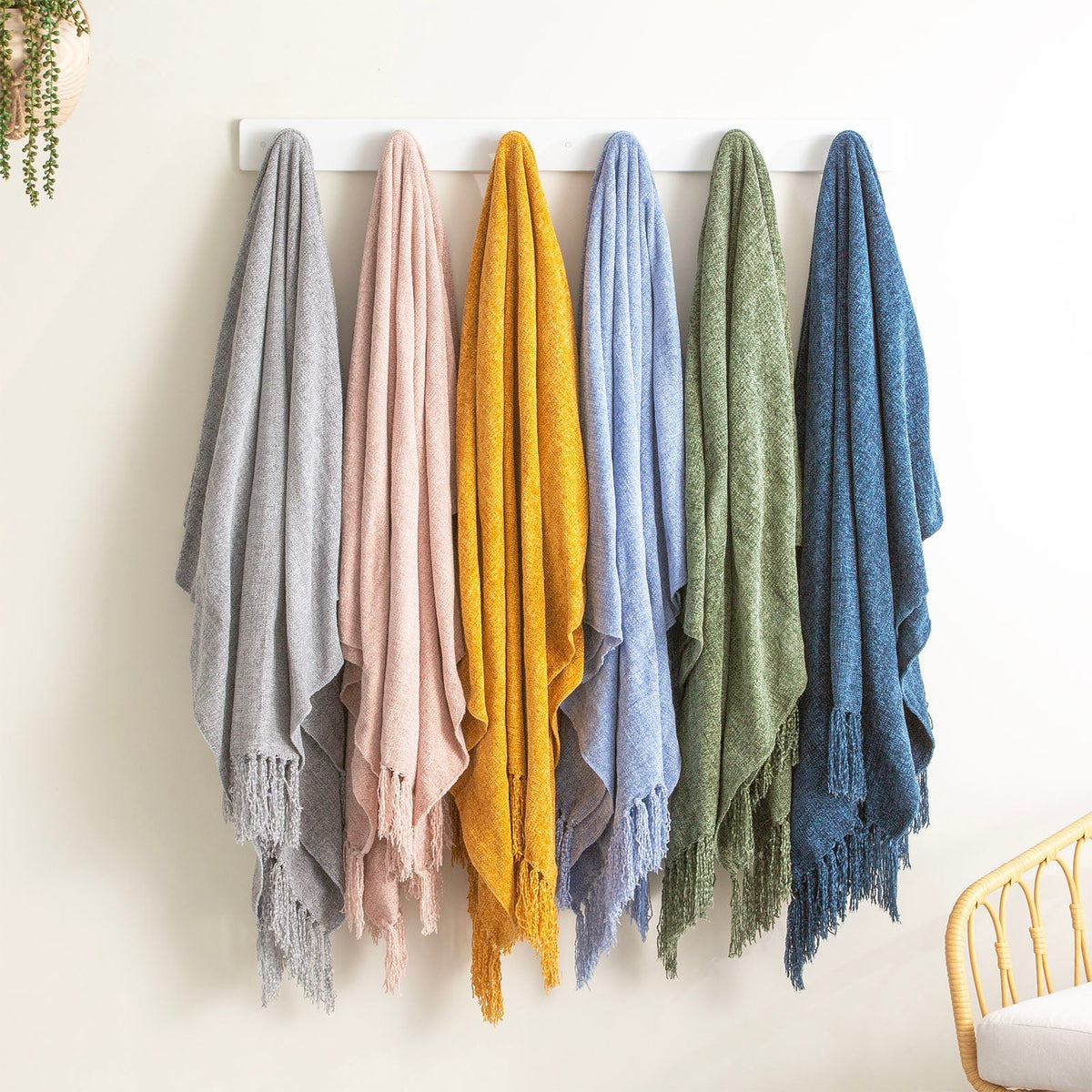 Renee Taylor Throw Polyester Chenille Newland Lotus