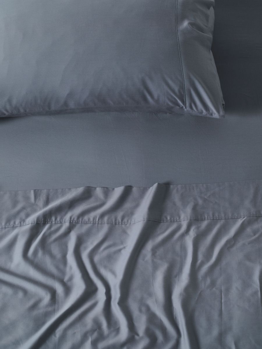 Linen Home Black Solid Bedsheet Set