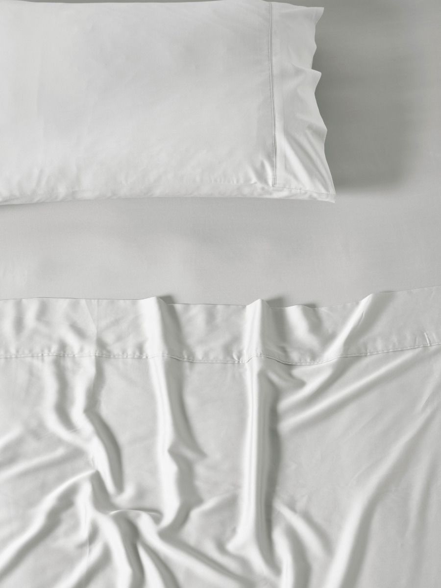Linen Home White Solid bedsheet set