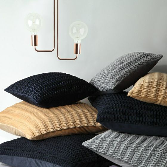 Private Collection Loxton Long Cushion Champagne